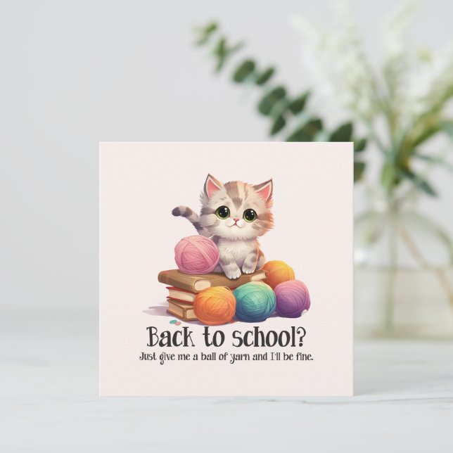 ¿De Vuelta A La Escuela? Dame Yarn (Anverso de pie)