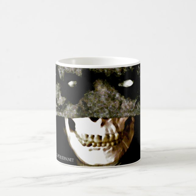 Debajo de la taza del velo (Centro)