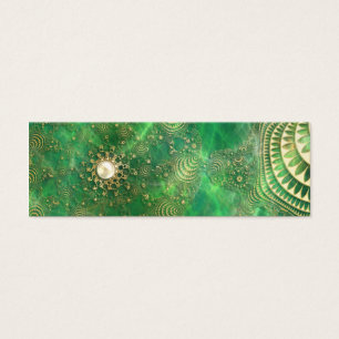 Debajo de los marcadores del mar Esmeralda