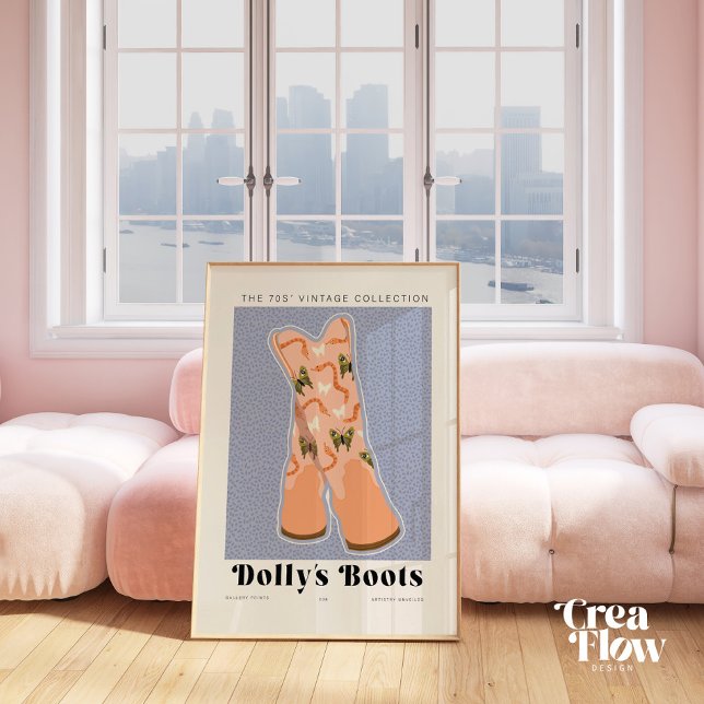 Decoración de arte en pared de botes occidentales  (Peach-colored cowgirl boots with snake and butterfly motifs, set against a Baby blue background)