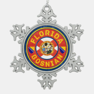 Decoración navideña bosnio-americana en Florida.