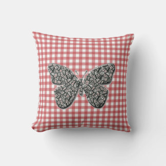 Decorativo Mariposa Elegante En El Cojín De Gingham Rojo