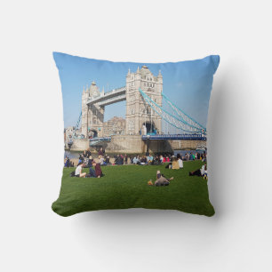 Decorativo Puente de la Torre de Londres y cojín con vistas a
