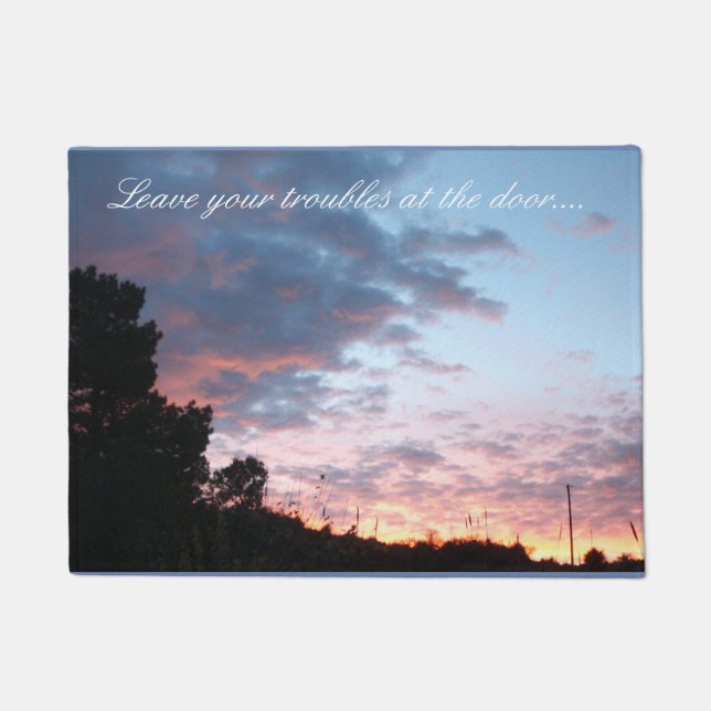 Deje sus problemas en la puerta…. Felpudo (Anverso)
