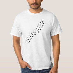 Del amante del perro nunca camino camiseta sola de