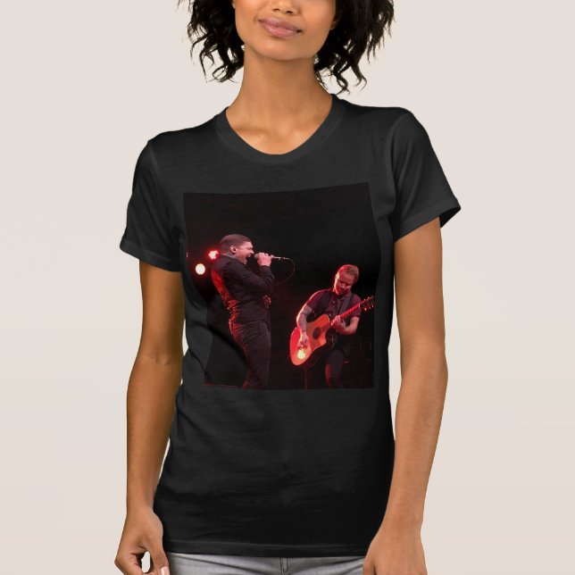 Del brillo camiseta abajo (Anverso)
