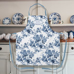 Delantal Anglófono Azul floral y abuela blanca<br><div class="desc">Este hermoso delantal inglés de estampado floral vintage, claro y ventilado, fue creado a partir de una raspadura de papel pintado antiguo en azul y blanco Delft. El color de la imagen fue restaurado y el patrón repetido se recreó para producir este delantal atemporal y elegante con tu mensaje de...</div>