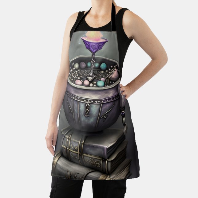 Delantal Antique Steampunk Cauldron | Pila de libros de tex (in situ)