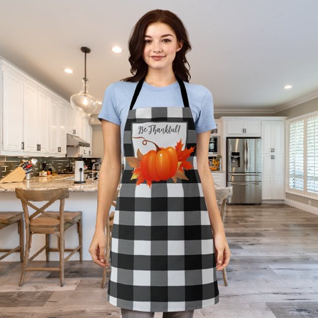 Delantal Apron con escúfalo de calabaza de Acción de Gracia (Thanksgiving Pumpkin Buffalo Plaid Apron)