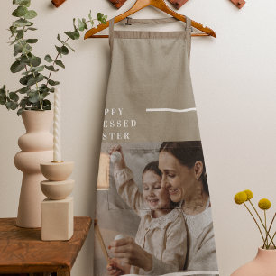 Delantal Beige Modern Family Photo Happy Blessed Easter