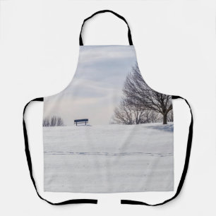 Delantal Bench On Snow CoverHill