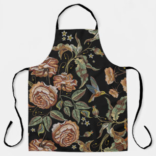 Delantal Bordados rosas, estilo renacentista.