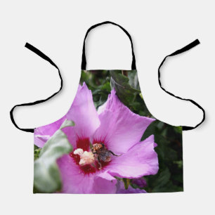 Delantal Bumblebee en la flor de Hibiscus