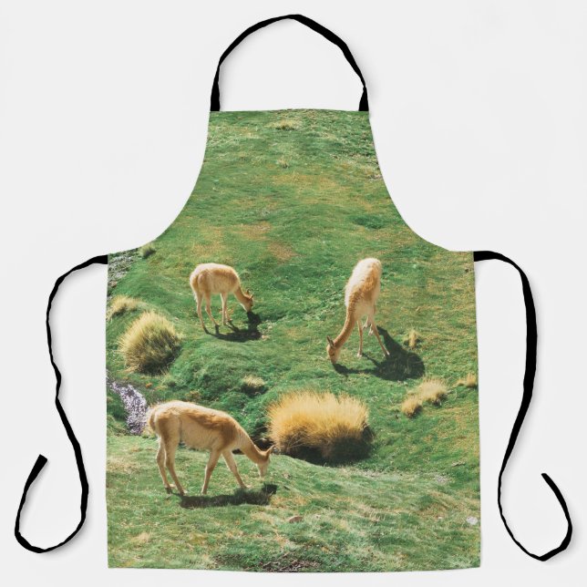 DELANTAL CABALLOS BLANCOS Y MARRONES SOBRE CAMPO VERDE (Anverso)