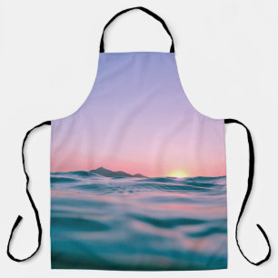 Delantal Calm body of water during golden hour