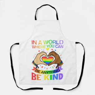 Delantal Camiseta de Conciencia de Igualdad de Arcoiris de 