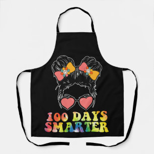 Delantal Chicas 100 Días Más Inteligentes Moño Desordenado 
