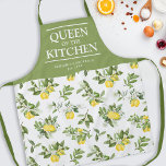 Delantal Citrus Lemons Reina del nombre de cocina Apron<br><div class="desc">Disfrute de su reinado en la cocina con nuestro delantal de chef de verano. Decorado con un fresco y cítrico patrón de limón y audazmente declarado a la 'Reina de la Cocina', este delantal también puede llevar orgullosamente su nombre y el año. No es sólo un delantal, es una declaración...</div>