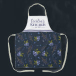 Delantal Cocina personalizada Country Blueberries Apron<br><div class="desc">Este adorable delantal de arándanos arándanos de campo de golf hará un regalo perfecto para una persona especial en su vida... ¡o incluso a ti mismo! Personalízalo con un nombre y un año y es bueno irse!</div>