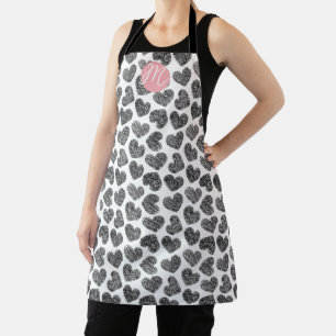 Delantal Corazones de doodle modernos en blanco y negro mon