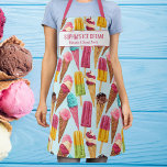 Delantal Cute helado crema de helado de cono de paleta Pers<br><div class="desc">Espectro divertido con un patrón de conos de helados y paletas y dos líneas de texto personalizado. Añade el nombre de una persona, restaurante o heladería o borra el texto y el rectángulo y simplemente usa el patrón. Perfecto para fiestas de cumpleaños, propietarios de cafés, chefs en ciernes, regalos de...</div>