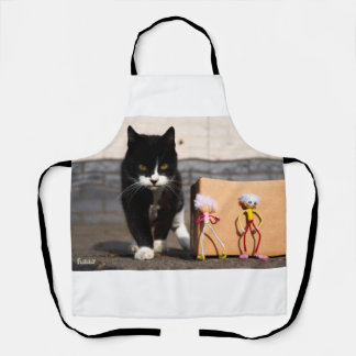 Delantal De Fubby's verstoppen zich voor de kat Ping.