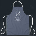 Delantal El chef de papá, bbq grill Navidades de cumpleaños<br><div class="desc">El jefe de cocina de papá,  Navidades de parrilladas en barbacoa,  cumpleaños,  padres modernos y polvorientos diseños de delantal azul y blanco.</div>
