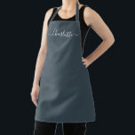 Delantal Elegante guión de personalizado azul medianoche<br><div class="desc">Personalizado azul de medianoche personalizado nombre de escritura moderno monograma color liso macizo simple moda elegante gentil medianoche color azul y blanco cocina de texto Apron. Personalizar,  personalizarla con nombre,  cita,  frase o texto. Excelente para cocineros,  chefs,  cerámica,  artesanía,  trabajo,  cocina,  horneado,  barbacoa,  parrilla,  etc.</div>