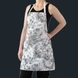 Delantal Elegante Vintage Francés Grabado Floral Toile-Gris<br><div class="desc">Elegante y ornamentado patrón vintage gris y blanco de jouy con flores exóticas, viñas y follaje entrelazados con guirnaldas y canastos de rosas. Este patrón se adaptó a partir de un fragmento textil francés histórico aproximadamente en 1910 en la colección Smithsonian. El patrón es de alta resolución pero no se...</div>