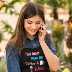 Delantal Esta Mamá Corre En Café Y Vino