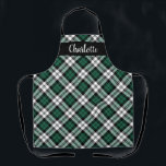 Delantal Fiesta personalizada de Green Black Watch<br><div class="desc">El apron festivo estacional presenta un patrón clásico de cacería escocesa de platillos escoceses de color verde, blanco y negro con un texto moderno de escritura blanca monograma que se puede personalizar con un nombre. Ya sea que esté cocinando Navidades para cenar, cocinando galletas de vacaciones o haciendo platos, se...</div>
