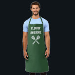 Delantal Flippin Awesome Funny Hunter Green Grilling<br><div class="desc">El delantal perfecto para el chef, cuyas habilidades espátulas son incomparables, ya sea dar vueltas a la parrilla o crepes a la plancha. Dos espátulas cruzadas aparecen en blanco bajo las palabras "Flippin' Awesome" en letras blancas mayúsculas sobre un fondo verde cazador. La manera perfecta de mostrar su aprecio por...</div>