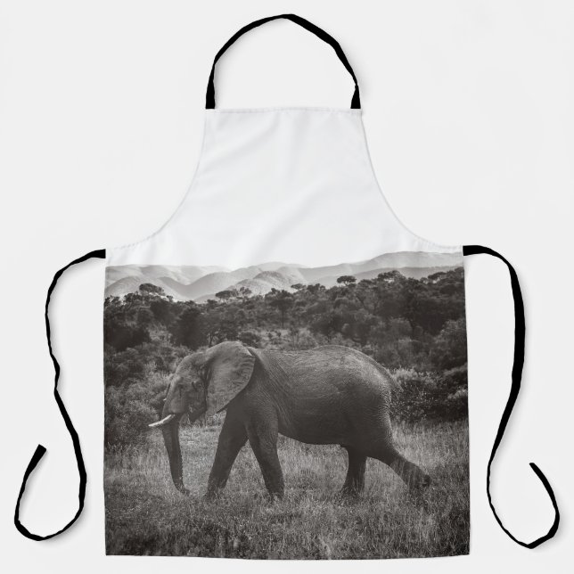DELANTAL FOTO DE GRAYSCALE DE ELEFANTE GRIS CERCA DE ÁRBOLE (Anverso)