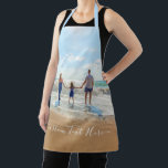 Delantal Foto Personalizado personalizada Apron con texto<br><div class="desc">Aprones de texto y fotos de personalizado - Único su propio diseño - Familia personalizada / Amigos o regalo personal de Apron - Añadir su texto y foto - Redimensionar y mover o eliminar / añadir elementos - imagen / texto con herramienta de personalización ! Elija fuentes / tamaño /...</div>