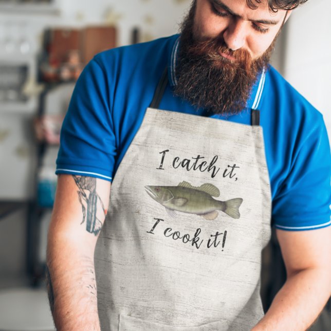 Delantal Funny Chef Fisherman Bass Fish Simple Wildlife (With a wood grain background and stylish typography)