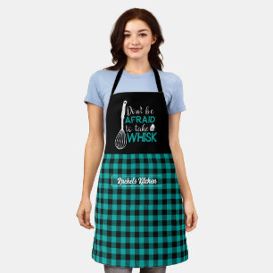 Delantal Funny Kitchen Pun Take Whisk Verde azulada Green P
