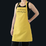 Delantal Funny mostaza Amarillo jefe de la cocina<br><div class="desc">Funny Apron amarillo mostaza con la frase "Soy el dueño de esta cocina,  ¡aquí soy el jefe!". Un diseño sencillo que hará que las madres se sientan como las anfitrionas de su propio show de cocina. Puedes personalizar cada detalle en él.</div>