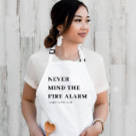 Delantal Funny Personalizado Mujeres Cocina Mínima Apron<br><div class="desc">Espectro minimalista elegante de cocina para mujeres con un toque caligráfico</div>