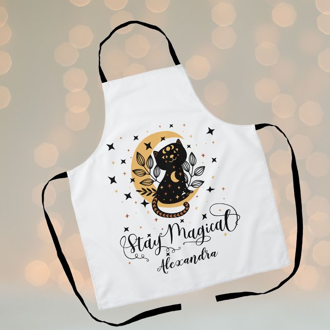 Delantal Gato negro mágico de estancia personalizada (Personalized Stay Magical Black Cat Apron)