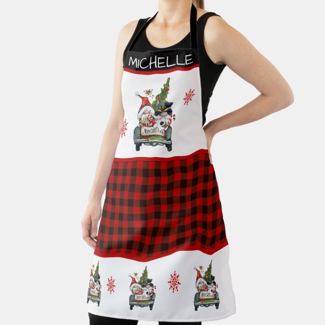 Delantal Gnomes de Cute trayendo a casa el árbol de navidad (in situ)