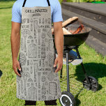 Delantal Gracioso Chef Personalizado Grill BBQ Barbacoa Mas<br><div class="desc">Un divertido delantal con un patrón vintage de varias herramientas de parrilladas montadas sobre un fondo caqui tan bronceado. Agregue dos líneas de texto personalizado para personalizar. Ideal para los amantes de la barbacoa, la parrilla y la cocina. Hace un regalo perfecto para el Día del Padre, el cumpleaños o...</div>