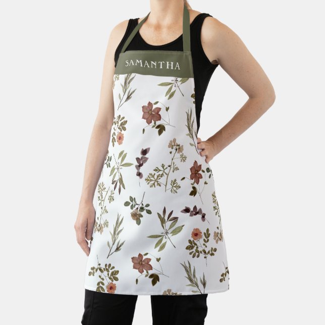 Delantal Green Burgundy Wildflower Custom Name Apron  (in situ)
