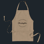 Delantal Groom Personalizado Groomsman<br><div class="desc">Celebre el estilo del equipo del novio con el tirano personalizado de Team Groom Apron. Este delantal personalizado es el accesorio perfecto para los padrinos o cualquier miembro de la fiesta nupcial, añadiendo un toque de personalización y un sentido de unidad durante las preparaciones y festividades de los bodas. El...</div>