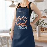 Delantal Guay Mom Hand Lettering dibujando el día de la mad<br><div class="desc">Apron del Día de la Madre de Guay. Escritura a mano naranja y azul pastel con fondo azul marino. Gran regalo para la mejor madre por el Día de la Madre,  cumpleaños o Navidades.</div>