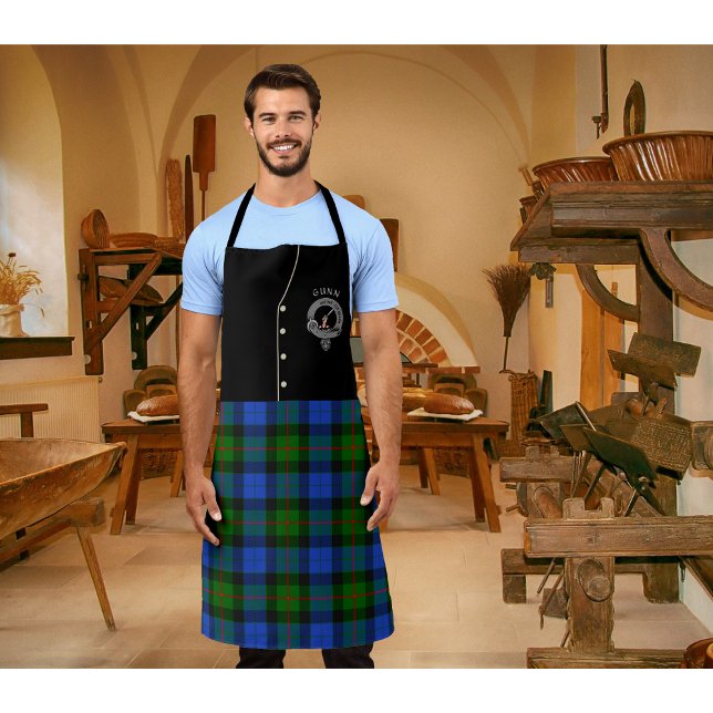 Delantal Gunn Clan Badge & Tartan Kilt (Subido por el creador)