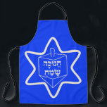 Delantal hanukkah, hanukkah feliz, menorah, chanukah,<br><div class="desc">hanukkah, hanukkah feliz, hanukkah velas, hanukkah canciones, hanukkah menorah, hanukkah menorah, hanukkkah menorahs, hanukkah regalos, hanukkah regalo, hanukkah pajamas, hanukkkah light, hanukkah coins, hanukkah sweah agua, chanuka, hannuka, channuka, chanukka, hanukkas, chanukah, menorah, festival de las luces, dreidel, decoración de hanukkah, decoración de hanukkah, suéter feo de hanukkah, suéteres de hanukkah,...</div>