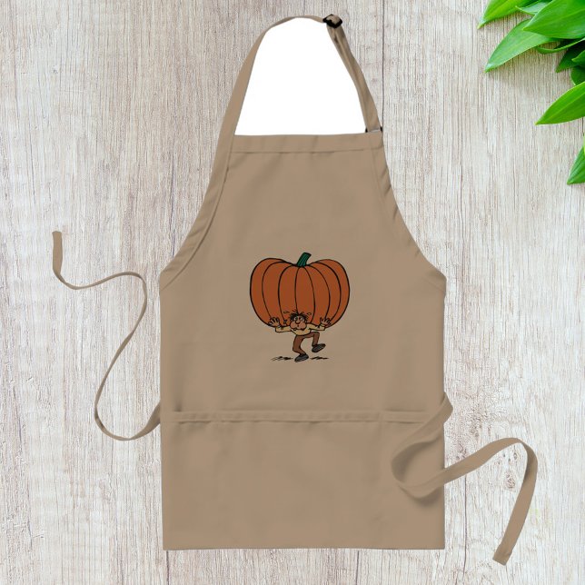 Delantal Hombre Llevando Un Apron De Calabaza Grande (Subido por el creador)