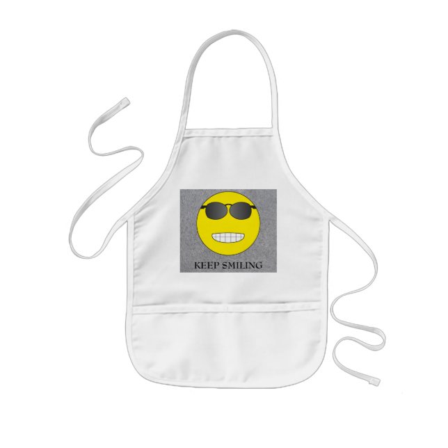 Delantal Infantil Seguir sonriendo (Frente)