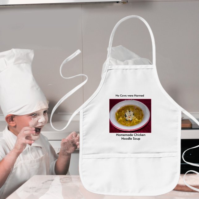 Delantal Infantil Sopa casera de fideos de pollo sin vacas (Homemade Chicken Noodle Soup No Cows Kids' Apron)
