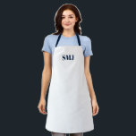 Delantal Iniciales monográficas personalizados modernas azu<br><div class="desc">Personalice las iniciales del monograma personalizado azul marino azul marino Apron. letras azul marino, fondo blanco. Puede elegir su color correa gran regalo para mamá, papá, amigos y usted mismo! Diseño moderno, minimalista, sencillo y elegante. Excelente para cocineros, chefs, cerámica, artesanía, trabajo, cocina, horneado, barbacoa, parrilladas, comercios y tiendas, etc....</div>